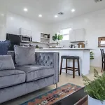 Luxury Nola Oasis W 6 Bedrooms Holiday home *