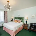 Hotel The Pontchartrain