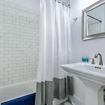 Luxury 4br In Uptown Nola Apartment New Orleans