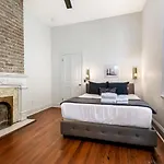Apartment Luxury 4br In Uptown Nola *