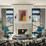 The Ritz-carlton, Hotel 5*