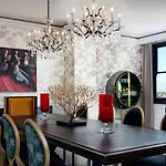 Hotel The Ritz-carlton,