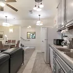 Apartment Breathtaking Near French Quarter New Orleans