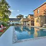 Holiday home 3 Mi To French Quarter: Family In New Orleans