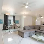 Apartment Breathtaking Near French Quarter New Orleans
