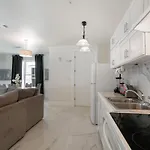 Apartment Breathtaking Near French Quarter