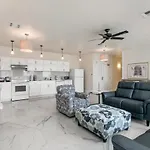 Apartment Breathtaking Near French Quarter New Orleans