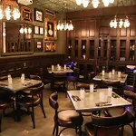 Q&c And Bar New Orleans, Autograph Collection Hotel