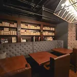 Q&c And Bar New Orleans, Autograph Collection Hotel New Orleans