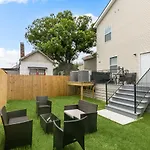 Luxury 6Br Oasis Near French Qtr
