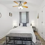 New Luxury 3br W Jacuzzi New Orleans