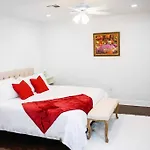 Cozy Nola Getaway W/King Suite Mins From Dwtn