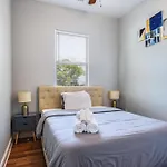 Contemporary, Nestled In The Heart Of The City!