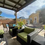 Auld Sweet Olive Bed & Breakfast