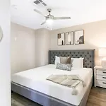 Spacious 4b Oasis Steps From French Quarter - Your Nola Dream Awaits!