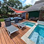 Grandcraftsman Style With Pool And Hot Tub/ Center To Of * New Orleans