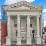 Spacious Downtown New Orleans Vacation Rental