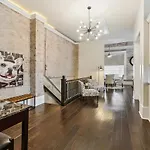 Spacious Downtown New Orleans Vacation Rental
