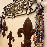 Chic Two-bedroom On Camp St, * New Orleans