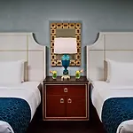 The Royal Sonesta