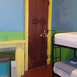 Hostel India House *