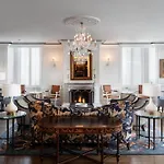 The Ritz-carlton, Hotel 5*