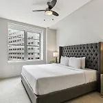 Upscale And Penthouses Close To Canal And Bourbon St