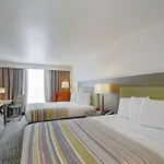 Country & By Radisson, I-10 East, La New Orleans
