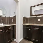 Apartment Modern 4br Living In Downtown Nola