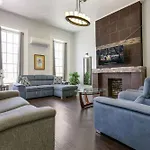 Modern 4br Living In Downtown Nola * New Orleans
