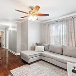 Amazing 3bedroom Townhome, In Historic Dryade *