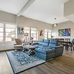 Apartment Upscale And Penthouses Close To Canal And Bourbon St