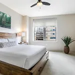 Apartment Upscale And Penthouses Close To Canal And Bourbon St New Orleans