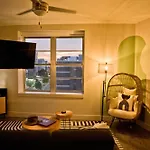 Luxury 2-bedroom Steps Away From The French Quarter Apartment New Orleans