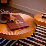 Luxury 2-Bedroom Condo Steps Away From The French Quarter