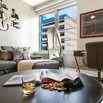 California Building Oasis: 1Br Condo In Vibrant New Orleans
