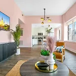 Exquisite 4 Bedroom Luxury Just Steps From The French Quarter Apartment *