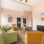 Apartment Exquisite 4 Bedroom Luxury Just Steps From The French Quarter *