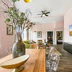 Exquisite 4 Bedroom Luxury Just Steps From The French Quarter