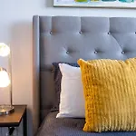 French Quarter Delight 9 Apartment *
