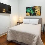 Apartment French Quarter Delight 9
