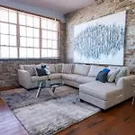 Apartment French Quarter Delight 9