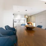 Spacious 4b Oasis Steps From French Quarter - Your Nola Dream Awaits! Apartment New Orleans