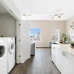 Apartment Spacious 4b Oasis Steps From French Quarter - Your Nola Dream Awaits!