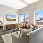 Spacious 4b Oasis Steps From French Quarter - Your Nola Dream Awaits!