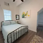 Apartment Charming 2br! Close To Fq & Bourbon St. *