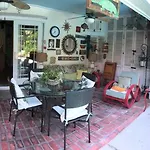 Cozy In The Marigny * New Orleans