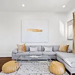 Elegant 4bd With Pool And Off Street Parking New Orleans