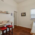 Cute Quiet Mid-city - Location * New Orleans