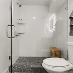 Apartment Fabulous Classy And Comfy 3bd 2ba And Parking *